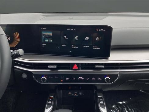 New 2026 Kia Sorento S AWD/4WD image 8