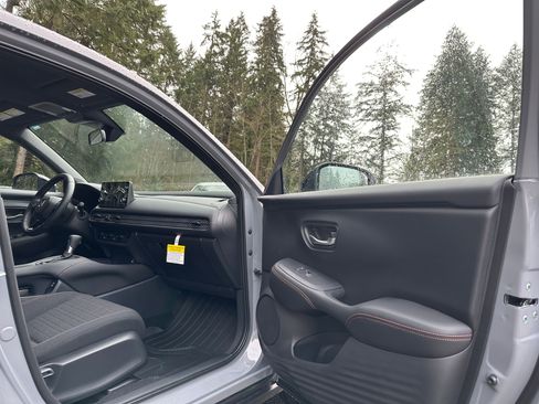 New 2025 Honda HR-V Sport image 11