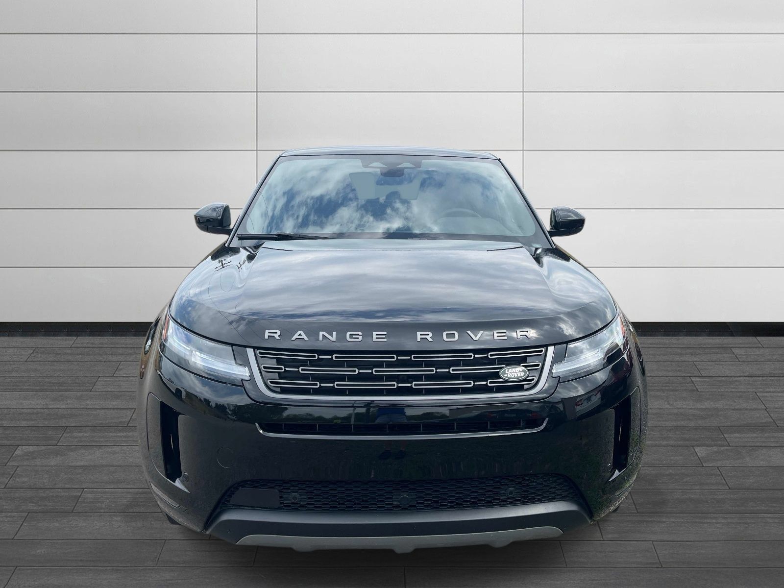 Used 2024 Land Rover Range Rover Evoque S AWD/4WD image 8