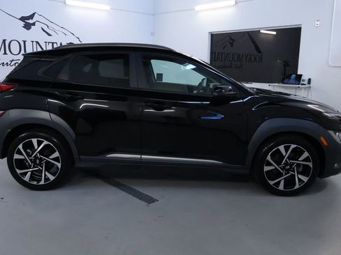 Used 2023 Hyundai Kona Limited AWD/4WD image 8