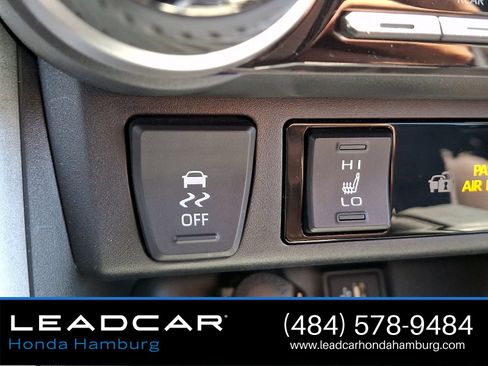 Used 2025 Toyota RAV4 XLE w/ Convenience Package AWD/4WD image 25