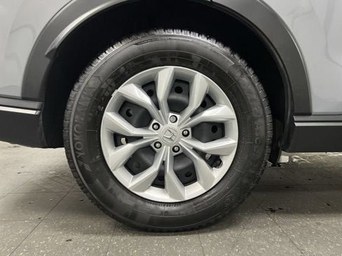 Used 2024 Honda CR-V LX image 32
