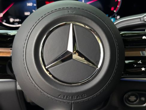 Used 2025 Mercedes-Benz GLS 450 4MATIC w/ AMG Line Exterior image 35