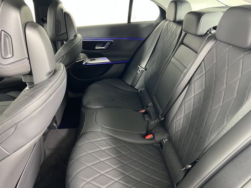 New 2026 Mercedes-Benz E 350 4MATIC Sedan image 20