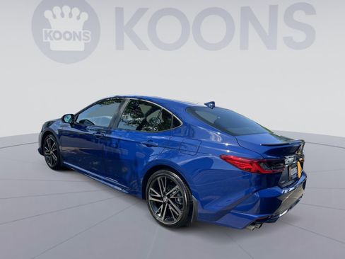 Used 2025 Toyota Camry XSE FWD image 4