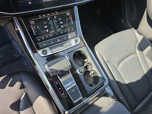 Used 2023 Audi Q7 2.0T Premium Plus w/ Premium Plus Package image 29