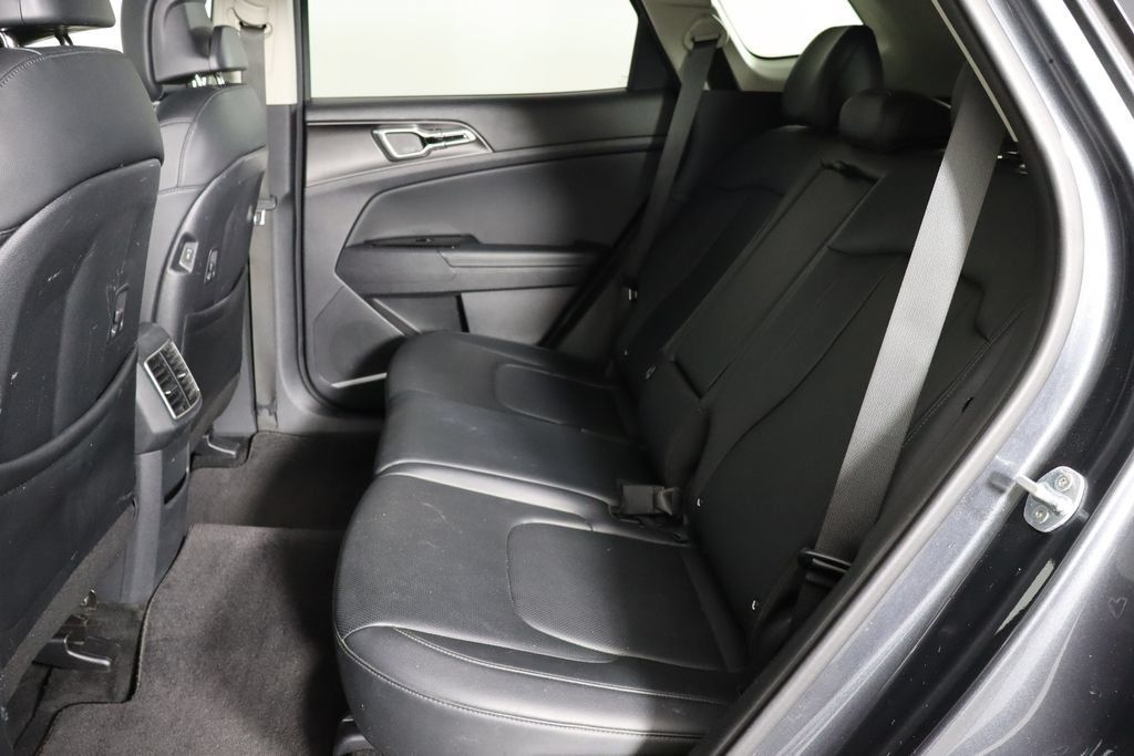 Used 2024 Kia Sportage EX FWD image 14