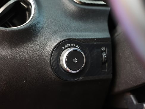 Used 2011 Chevrolet Camaro SS RWD image 45