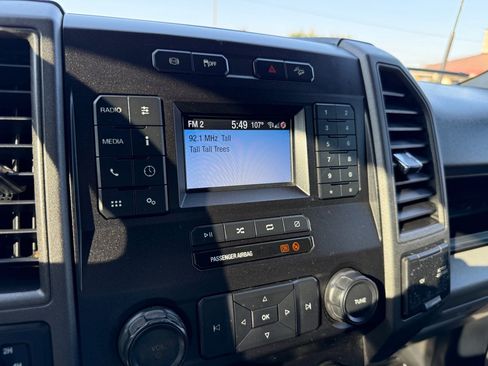 Used 2022 Ford F350 XL w/ Power Equipment Group image 30