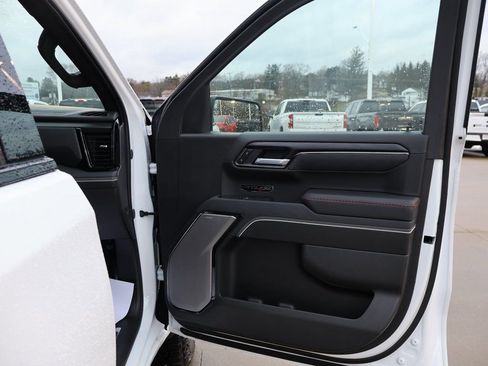 New 2026 GMC Sierra 1500 AT4X w/ LPO, Black Badging Package image 46