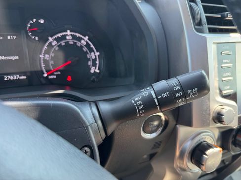 Used 2023 Toyota 4Runner SR5 Premium w/ Moonroof Package AWD/4WD image 20