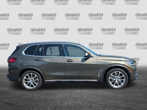 Certified 2022 BMW X5 xDrive40i AWD/4WD image 10