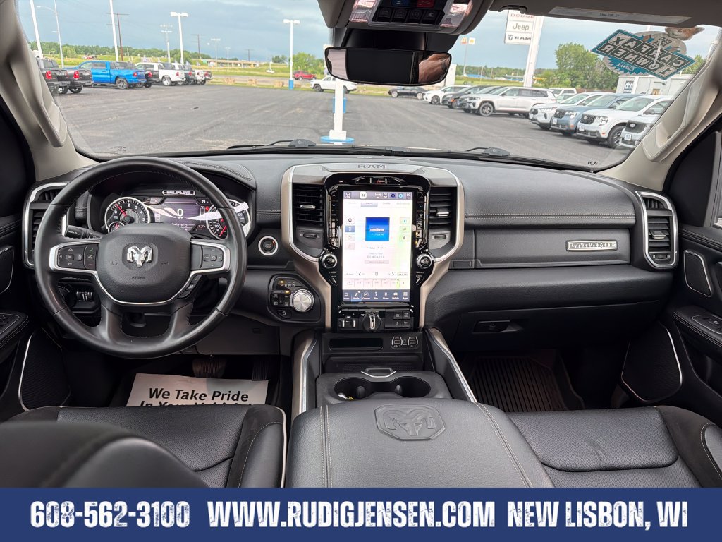 Used 2022 RAM 1500 Laramie AWD/4WD image 12
