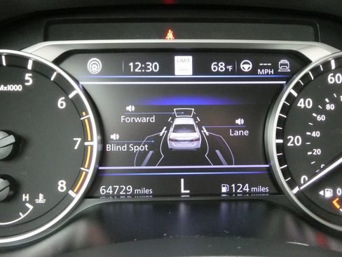 Used 2024 Nissan Altima 2.5 SV w/ SV Premium Package image 39