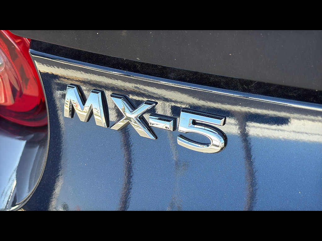 New 2026 MAZDA MX-5 Miata Club w/ Interior Package RWD image 7