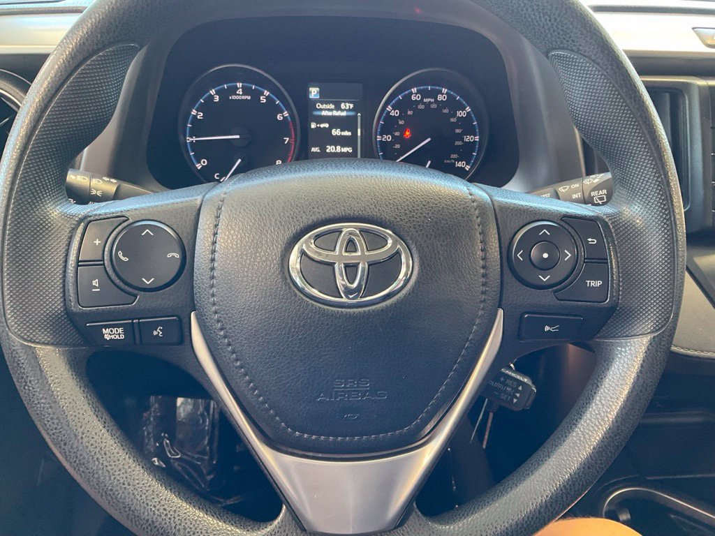 Used 2017 Toyota RAV4 LE w/ All Weather Liner Package AWD/4WD image 10