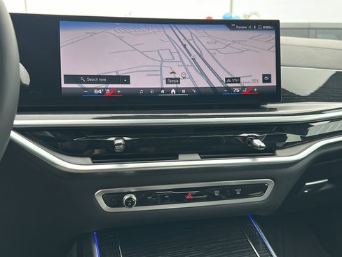 Certified 2024 BMW X7 M60i w/ Executive Package image 31