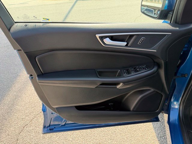 Certified 2024 Ford Edge SEL AWD/4WD image 10