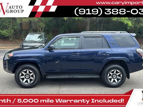 Used 2018 Toyota 4Runner TRD Off-Road AWD/4WD image 8