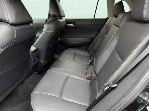 Used 2024 Toyota Corolla Cross XLE image 15