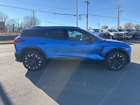 Used 2024 Chevrolet Blazer EV RS image 6