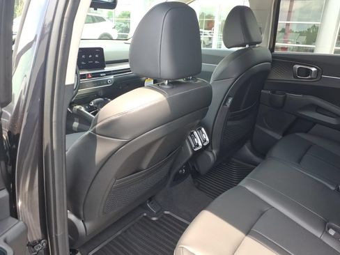 New 2026 Kia Sorento S FWD image 10