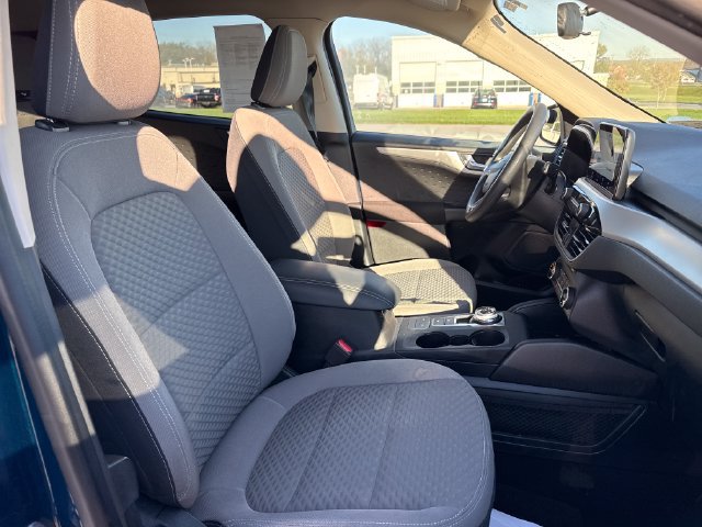 Used 2020 Ford Escape SE AWD/4WD image 13