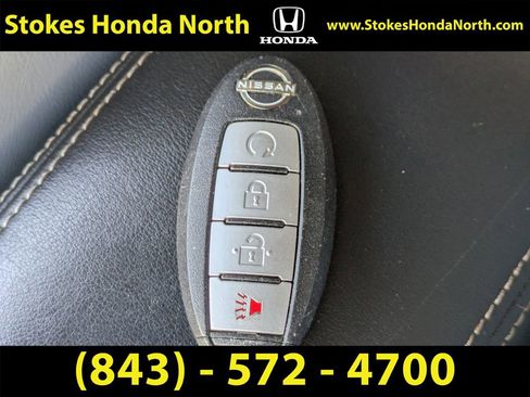 Used 2022 Nissan Kicks SR w/ Premium Package image 30