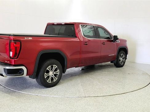 Used 2019 GMC Sierra 1500 SLE w/ X31 Off-Road Package AWD/4WD image 7
