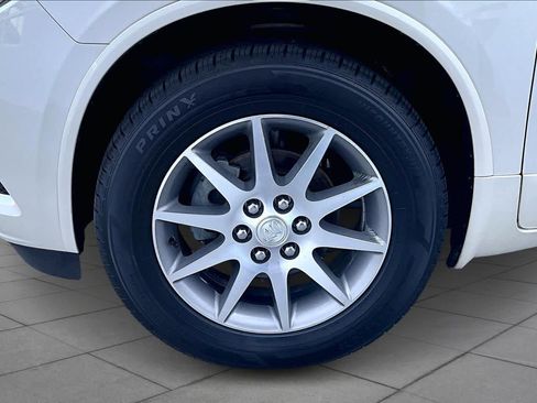 Used 2015 Buick Enclave Leather image 10
