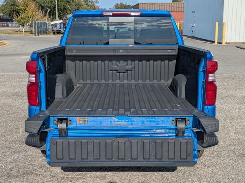 New 2025 Chevrolet Silverado 1500 LT w/ Safety Package RWD image 32
