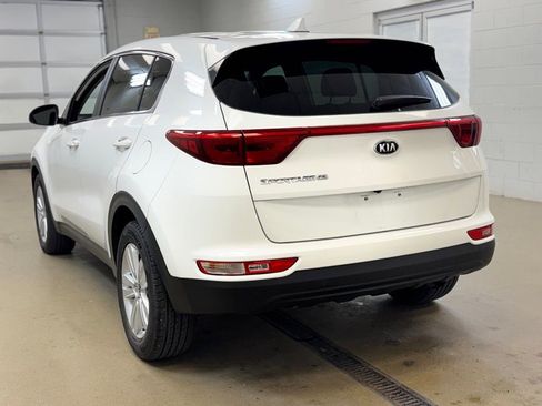 Used 2017 Kia Sportage LX image 7