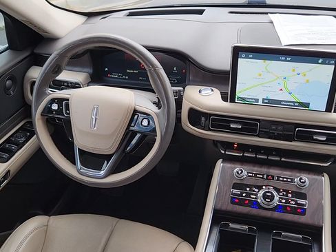 Used 2022 Lincoln Aviator Reserve w/ Equipment Group 201A RWD image 5