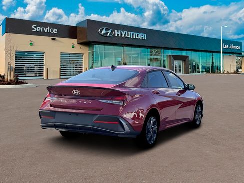 New 2026 Hyundai Elantra Sport FWD image 7