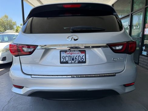 Used 2019 INFINITI QX60 Luxe w/ Essential Package FWD image 14