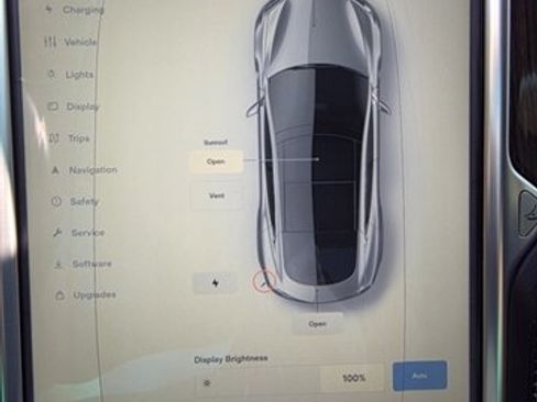 Used 2013 Tesla Model S RWD image 14