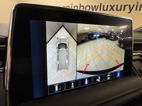 Used 2024 Chevrolet Tahoe RST w/ Luxury Package AWD/4WD image 16