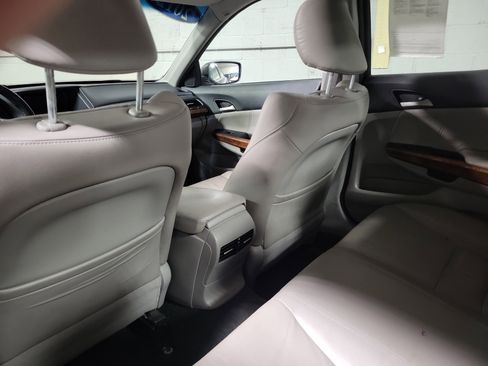 Used 2012 Honda Accord EX-L image 10