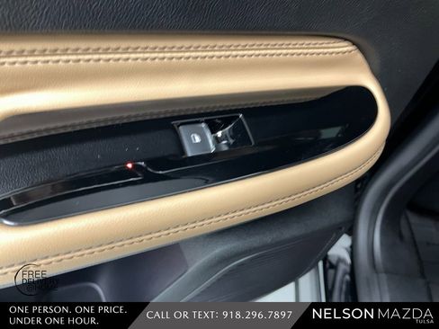 Used 2022 Lincoln Corsair Reserve w/ Elements Package image 33