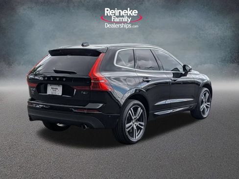 Used 2019 Volvo XC60 T6 Momentum w/ Protection Package Premier AWD/4WD image 5