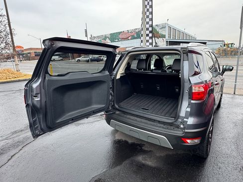 Used 2018 Ford EcoSport Titanium w/ Titanium Cold Weather Package image 12