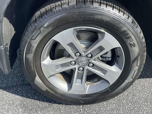 Used 2025 Honda Pilot EX-L image 12