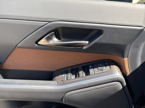 Certified 2026 Lexus GX 550 AWD/4WD image 12