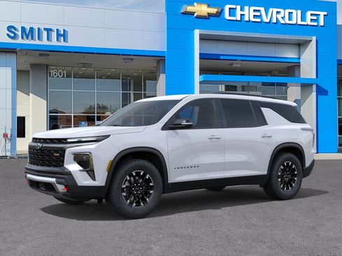 New 2026 Chevrolet Traverse Z71 w/ LPO, Floor Liner Package AWD/4WD image 26