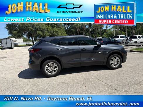 Used 2022 Chevrolet Blazer LT FWD image 13