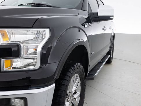 Used 2016 Ford F150 Lariat AWD/4WD image 12