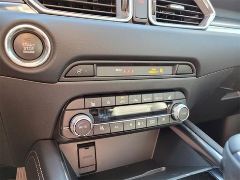 New 2025 MAZDA CX-5 AWD 2.5 S w/ Premium Plus Pkg image 19