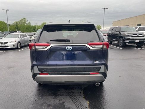 Used 2020 Toyota RAV4 XSE w/ All Weather Liner Package AWD/4WD image 4