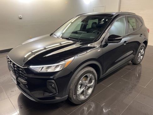 New 2026 Ford Escape ST-Line Select w/ Tech Pack #2 image 3