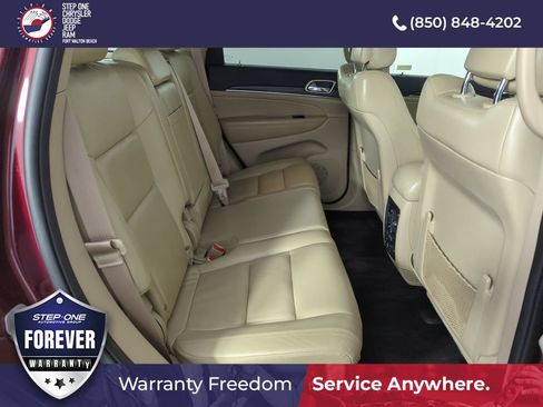 Used 2017 Jeep Grand Cherokee Limited RWD image 30